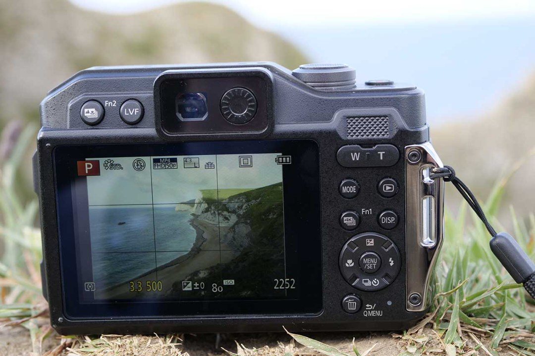 Dokonale ostré záběry s LUMIX FT7 Kompaktní fotoaparát Panasonic Lumix FT7 černý