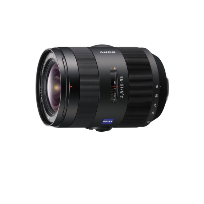 SSM pro lepší automatické ostření. ED sklo a Carl Zeiss Vario Sonnar T*.