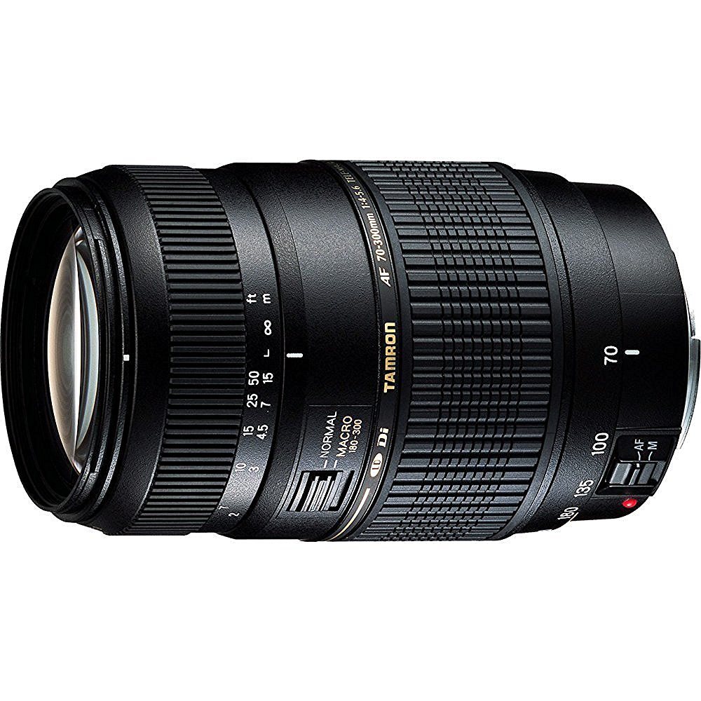 TAMRON AF 70-300mm F/4-5.6 Di Objektiv má délku 116,5 mm a hmotnost 458 g