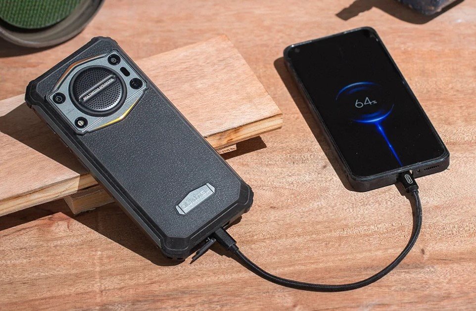 Mobilní telefon Oukitel WP22