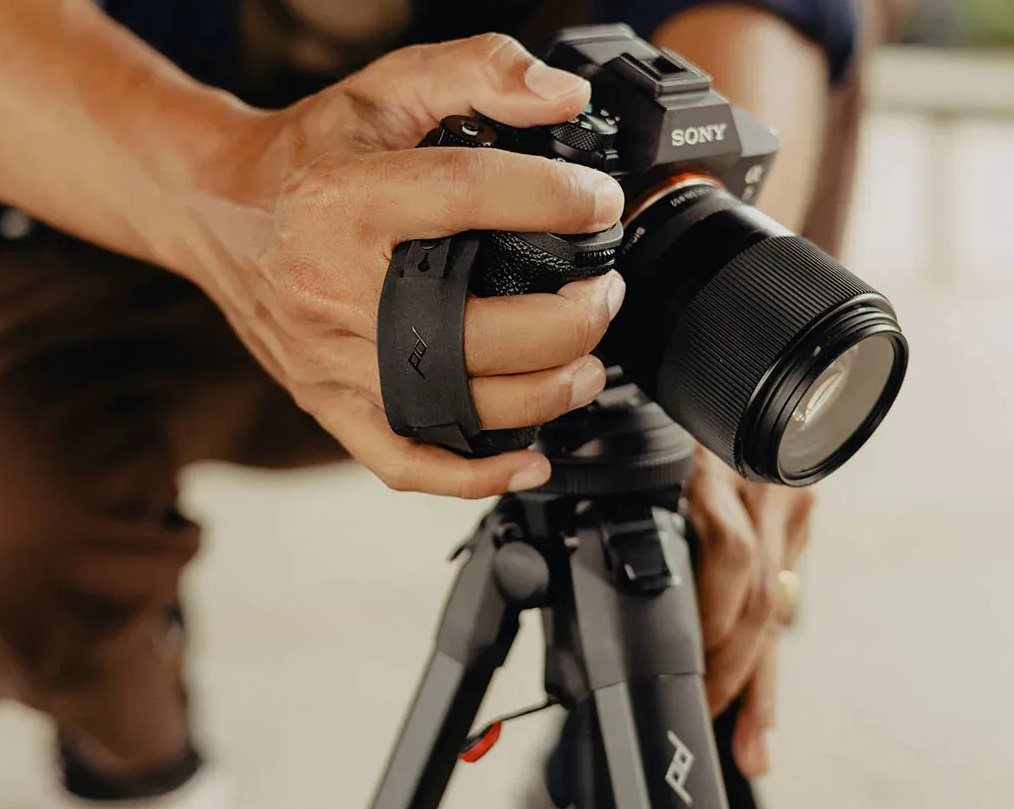 Peak Design Micro Clutch Camera Strap - L-Plate