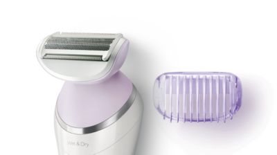 Shaving head and trimming comb