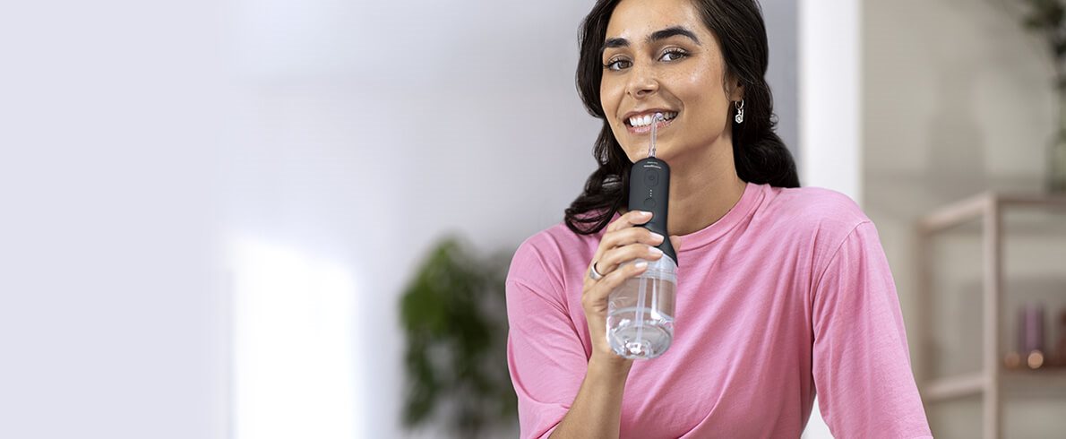 Elektrická ústní sprcha Philips Sonicare Power Flosser Portable HX3806/33