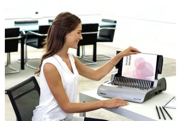Fellowes QUASAR - E Fellowes QUASAR - E