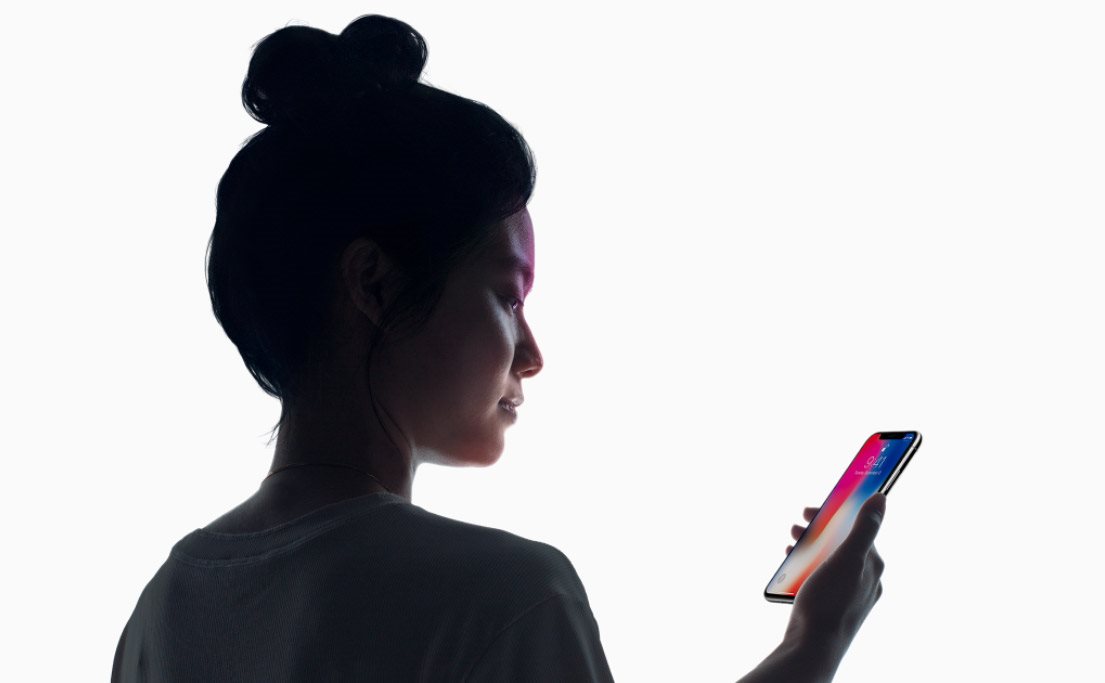 Mobilní telefon iPhone X, odemykání