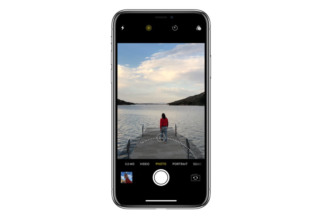 Mobilní telefon iPhone X, zoom
