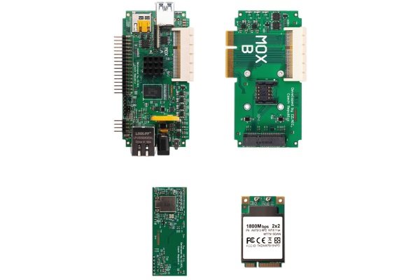 Turris MOX Power Wi-Fi 6