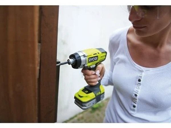 Ryobi RID1801M