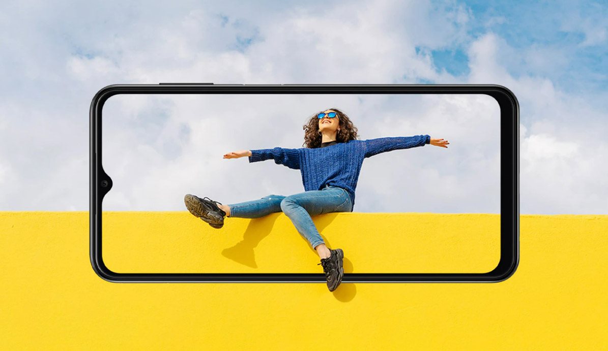 Mobilní telefon Samsung Galaxy A13
