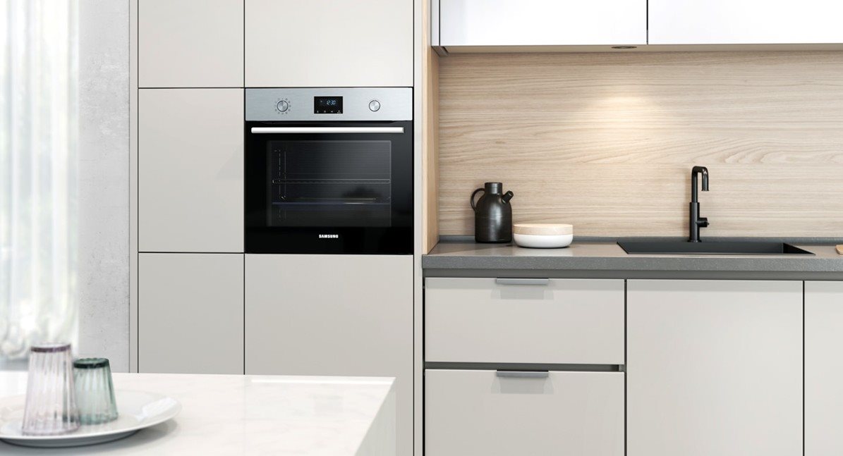 SAMSUNG NV68A1140BS/OL built-in oven