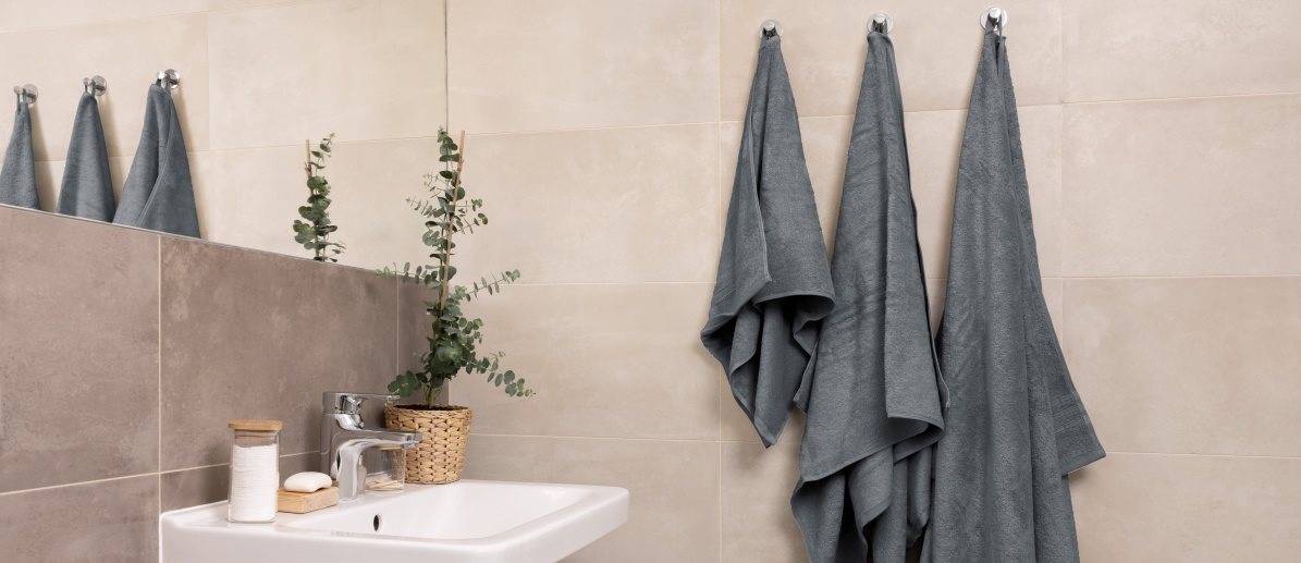 Siguro Bamboo fürdőlepedő, 70 × 140 cm, Dark Grey