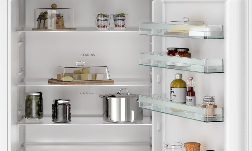 Built-in fridge SIEMENS KB96NNSE0 iQ100