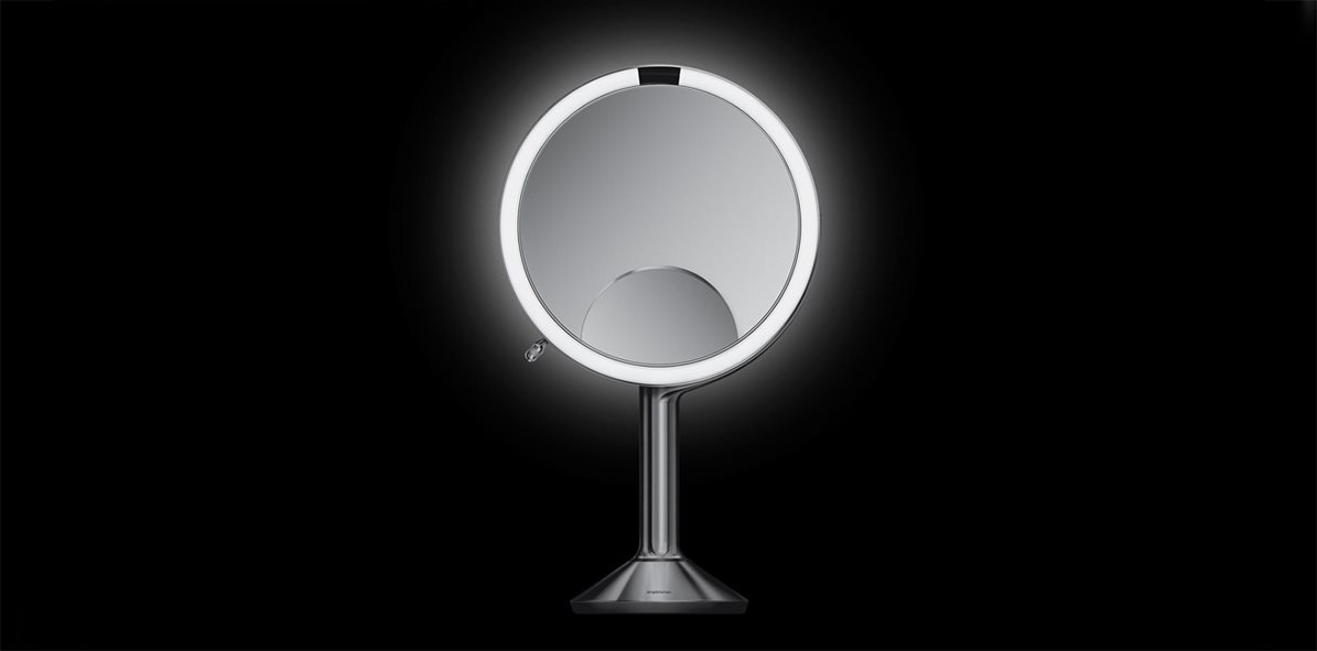 3-in-1 cosmetic mirror with LED light