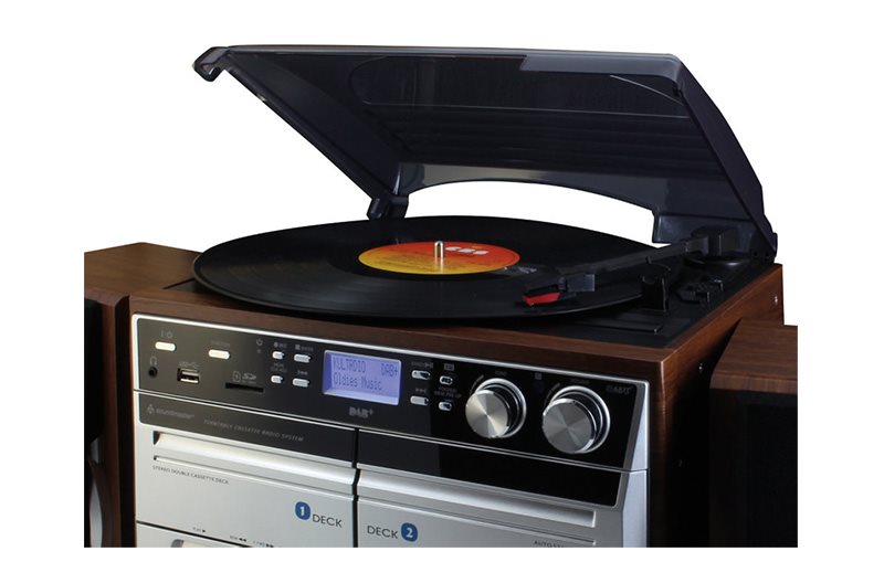 HiFi systém s gramofonem