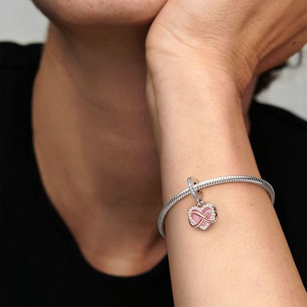 PANDORA Moments People 788878C01 charm