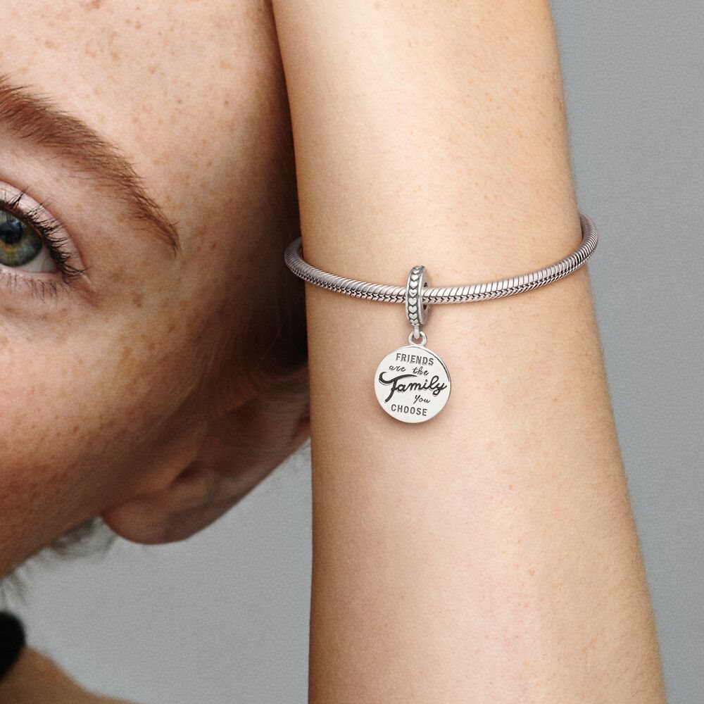 PANDORA Moments People 798124EN16