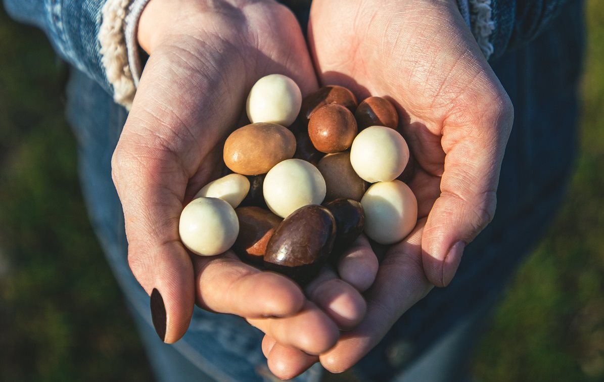 Bery Jones Tri-coloured almonds 500g - chocolate covered almonds Bery Jones Tri-coloured almonds 500g - chocolate covered almonds