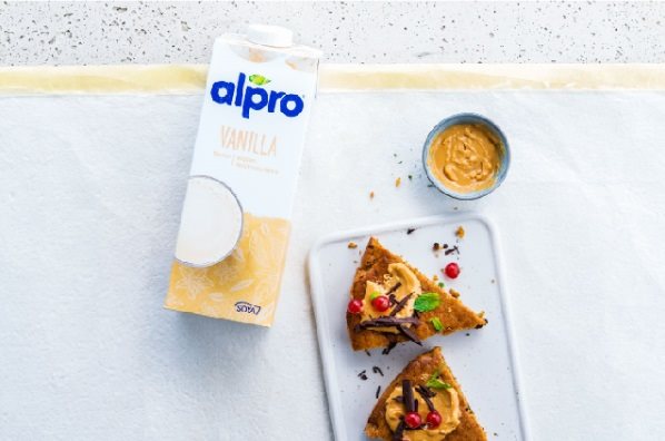 Vegetable drink Alpro soy drink with vanilla flavour 1l Vegetable drink Alpro soy drink with vanilla flavour 1l