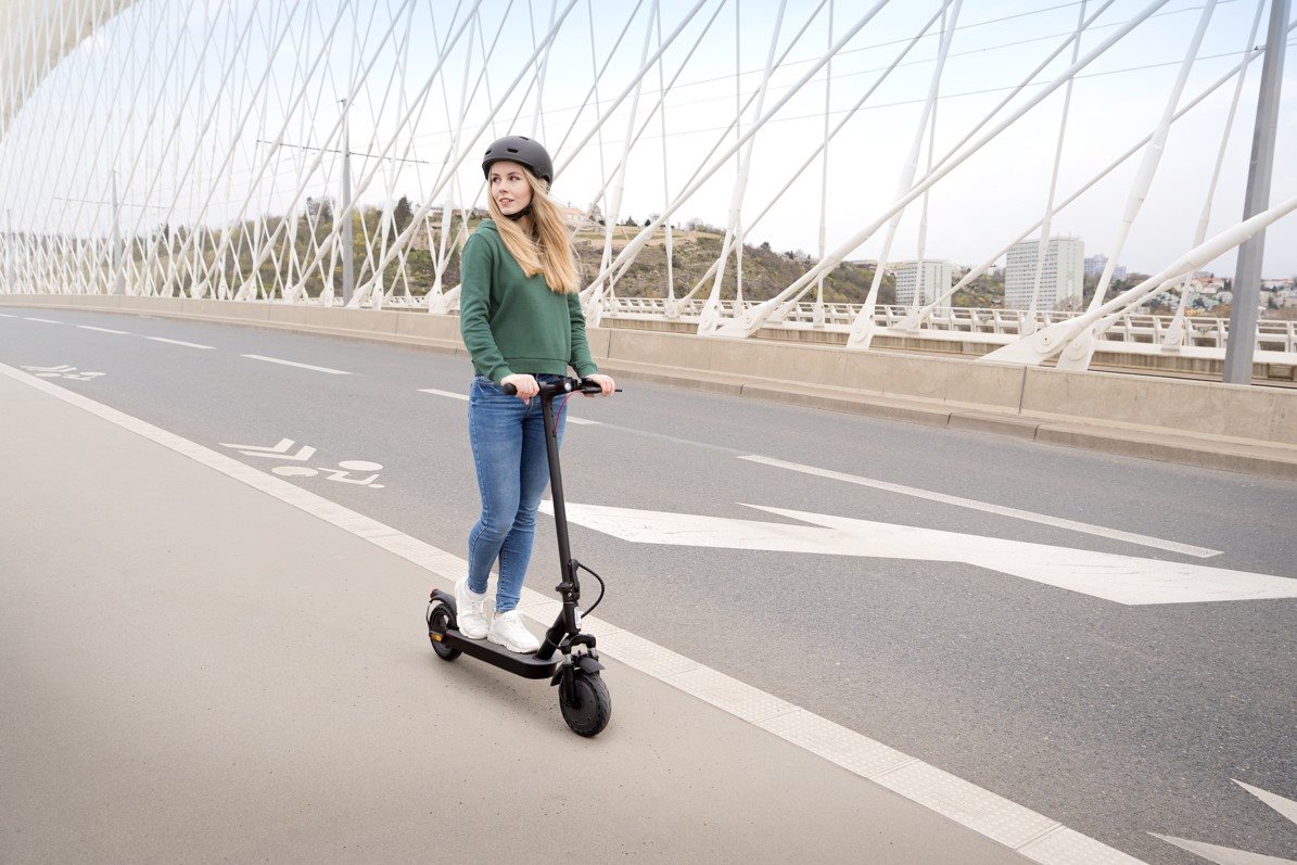 Elektrická koloběžka Sencor Scooter S70