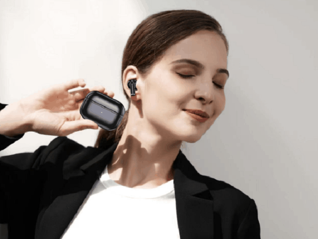 SWISSTEN miniPODS TWS wireless headphones in black