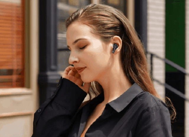 SWISSTEN miniPODS TWS wireless headphones in black