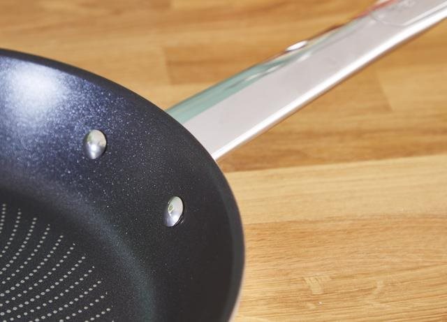 Sada pánví Tefal sada pánví 24 + 28 cm Cook Eat B922S204 