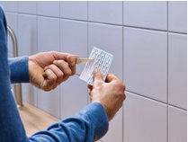 Tesa Nalepovací hřebík na dlaždice a kov