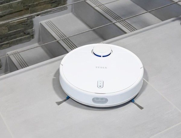 TESLA RoboStar iQ600