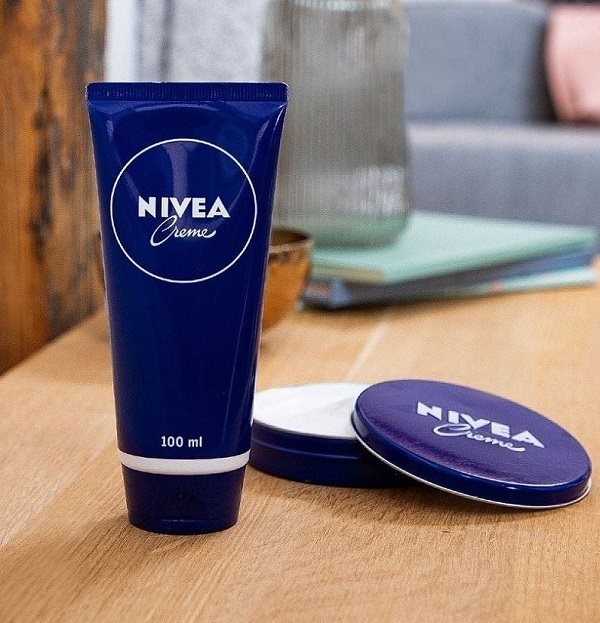 NIVEA Creme Tube Body Cream 100ml NIVEA Creme Tube Body Cream 100ml