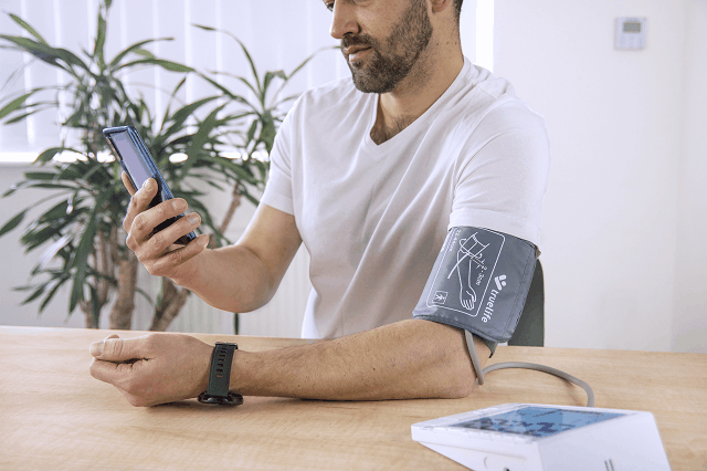 TrueLife Pulse BT Armdruckmessgerät