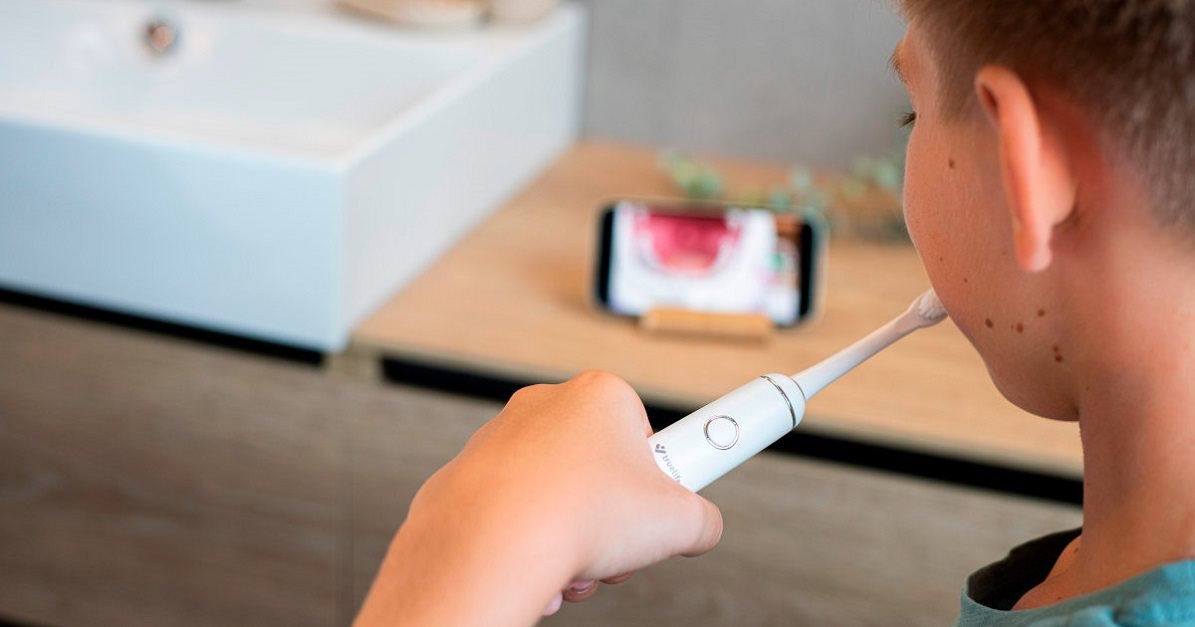 TrueLife SonicBrush Junior J100 szónikus fogkefe