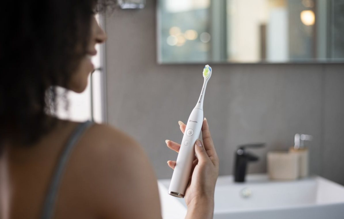 Elektrický zubní kartáček TrueLife SonicBrush GL UV