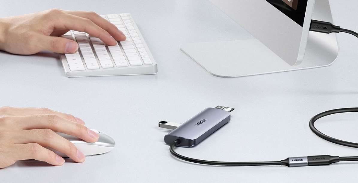 Ugreen USB-C/M to USB-C/F Gen2 5A Extension Cable 1m (Black) Ugreen USB-C/M to USB-C/F Gen2 5A Extension Cable 1m (Black)