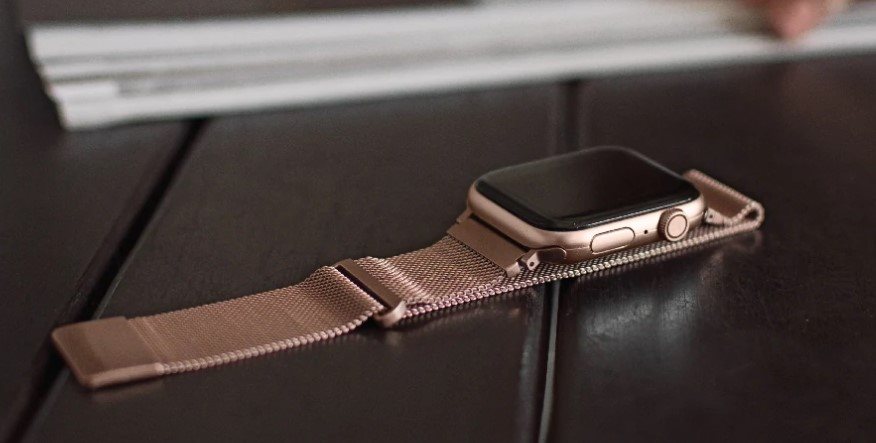 Uniq Dante Strap for Apple Watch 41/40/38MM Starlight
