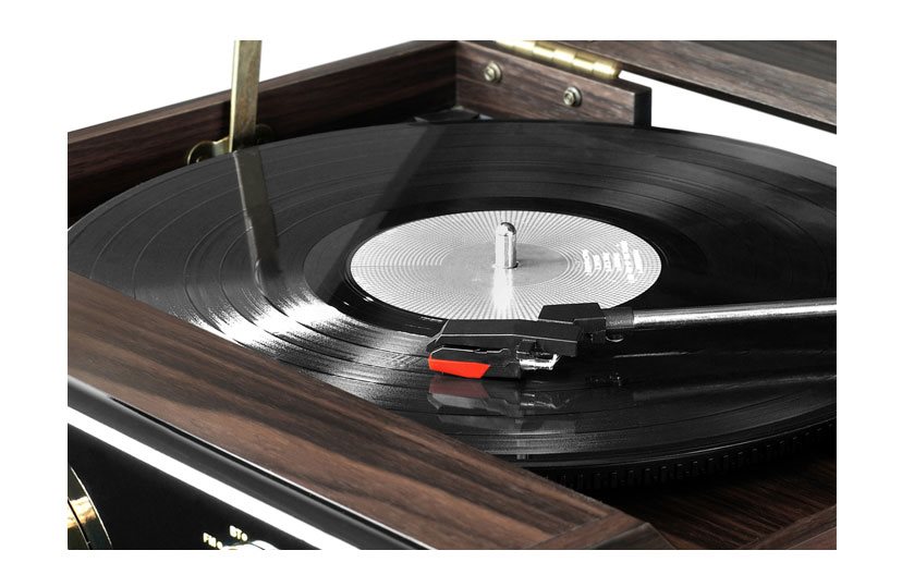Multifunkční gramofon s FM a Bluetooth