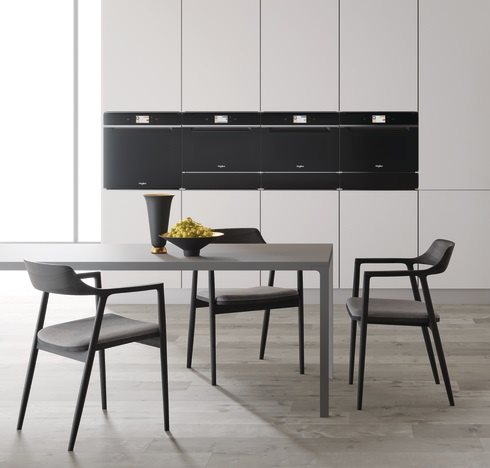 Ohřívací zásuvka WHIRLPOOL W1114