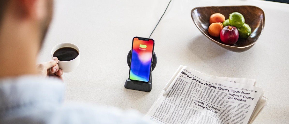 Mophie Charge Stream Desk Stand