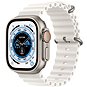 Apple Watch Ultra 49mm titanové pouzdro s bílým oceánským řemínkem - Chytré hodinky