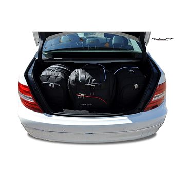 

KJUST SADA TAŠEK 4KS PRO MERCEDES-BENZ C SEDAN 2006-2014