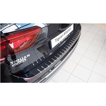 

Alu-Frost Kryt prahu pátých dveří - nerez+karbon VW TIGUAN II / TIGUAN ALLSPACE