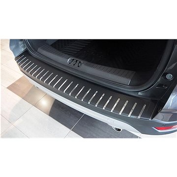 

Alu-Frost Kryt prahu pátých dveří - nerez+karbon FORD KUGA II facelift