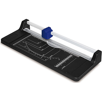DESQ A4 s délkou řezu 32 cm, pro až 8 listů