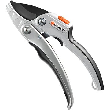 

GARDENA Nůžky na větve ruční SmartCut Comfort ráčnové