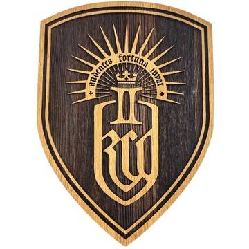 

Kingdom Come: Deliverance 2 - velký dřevěný štít na stěnu (21 x 30 cm)