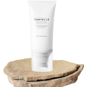 

SKIN1004 Madagascar Centella Tone Brightening Tone-Up Sunscreen 50 ml
