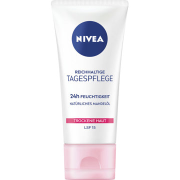 

NIVEA Essential Výživný denní krém suchá SPF 15 50 ml