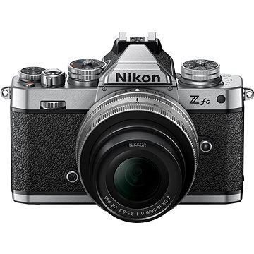 

Nikon Z fc + Z DX 16–50 mm f/3,5–6,3 VR Silver