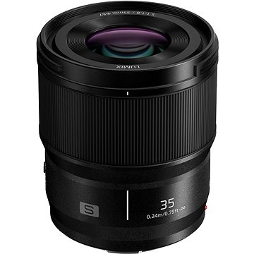 

Panasonic Lumix S 35mm f/1.8