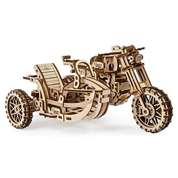 

UGEARS 3D Motorka se sajdkárou 380 dílků