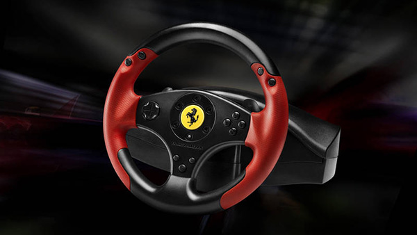 Herní doplňky Thrustmaster s oficiální Ferrari licencí